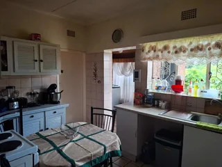 4 Bedrooms House in  Linmeyer