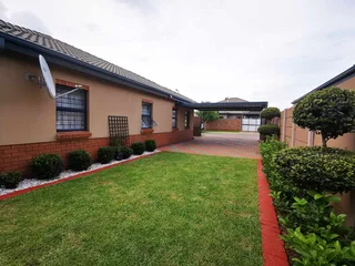 Modern Family Home for Sale in Leopard’s Rest Estate – Phase 2