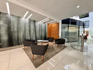 559 sqm Office to Let in Sandton