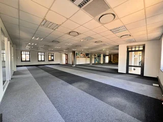 541 sqm Office to Let in Sandton