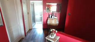 DUBBEL STORY. ABSOLUTE EXCELLENT CONDITION.WILL BE PROUD TO OWN.