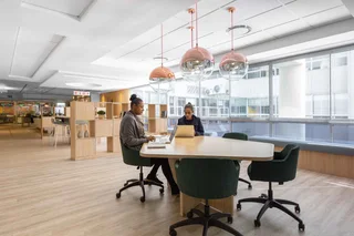 24/7 access to designer office space for 4 persons in Spaces Sunclare.