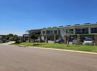 Standalone Warehouse available To Let in a Secure Park in Chloorkop.