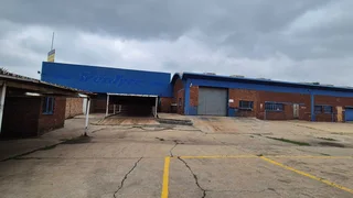 4834sqm perfect for mechanic, trye fitment