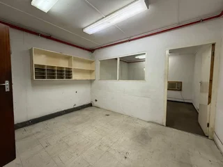 Industrial Property To Let in Tongaat