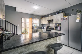 This one is a must view!! Need a lock up and go??