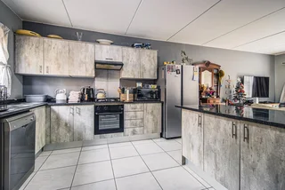 This one is a must view!! Need a lock up and go??