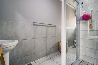 This one is a must view!! Need a lock up and go??