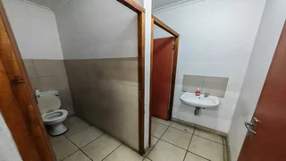 Prime 700m2 retail/showroom/warehouse space available TO RENT/TO LET on Umgeni Road | Swindon Pro...