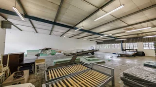 303m2 Industrial Mini-Factory TO RENT/TO LET in Glen Anil | Swindon Property