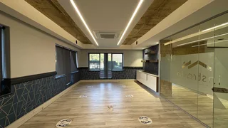 272m² Office to rent Woodmead