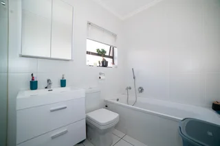 Secure 1-bedroom And 1-bathroom Apartment In Monterrey