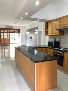 3 bedroom apartment for sale in umhlanga