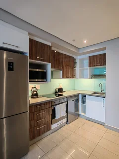 Stylish Coastal Living with Spectacular Views