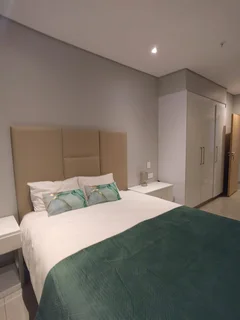 Stylish Coastal Living with Spectacular Views