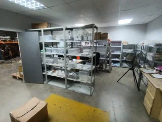 SOUGHT AFTER WAREHOUSE IN RIVERHORSE VALLEY