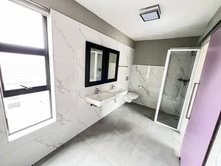 Modern Apartment in the heart of Durban North