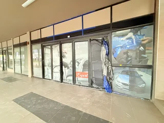 Prime Retail shop to Let at Hillcrest Shopping Centre, Randburg