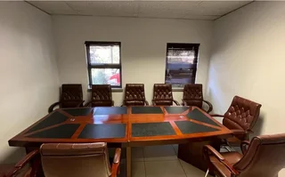 125 sqm Office To Let In Silver Lakes – Modern, Well-Equipped Workspace