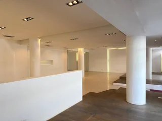 190m² Retail Space To Let In Cape Town High Foot Traffic