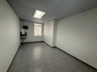 Medical Suite to Let - Mayo Clinic, Constantia Kloof, Roodepoort