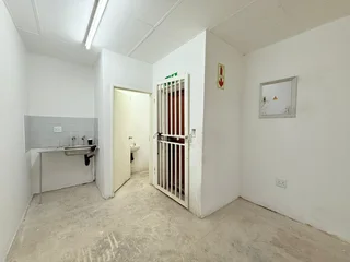 Prime Retail shop to Let at Hillcrest Shopping Centre, Randburg