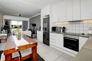 Modern 2 Bedroom apartment in Bonsai Estate