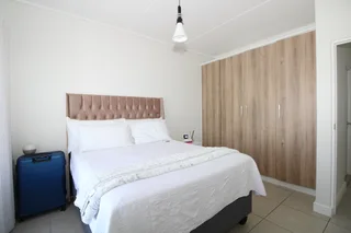 Stunning 1-Bedroom Apartment in Fynbos Lifestyle Estate, Sandown