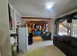 **Charming 3-Bedroom Home in a Secure Verwoerdpark Complex**