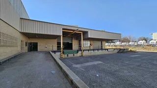 Warehouse available To Let in Spartan, Kempton Park