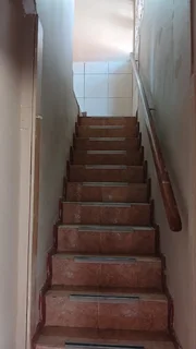 Secure 2-bedroom And 1-Bathroom House In Saffron Hill, Havenside