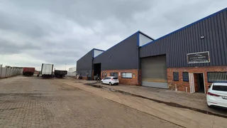 540sqm with yard yard  To Let - Wadeville