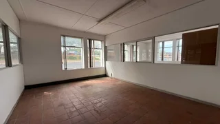 Commercial Property To Let in Tongaat