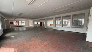 Commercial Property To Let in Tongaat