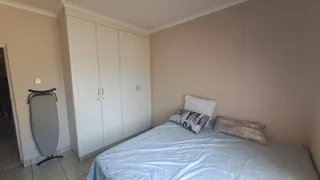 Modern 2 Bedroom, 2 Bathroom Apartment – Stylish, Spacious &amp; Ideally Located