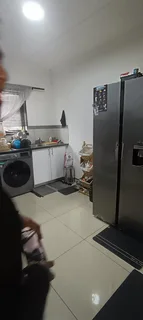 Spacious 3 bedroom apartment in secure complex in Sunford for Sale