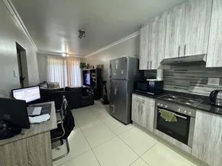 2 bedroom 1 bathroom apartment for sale in umhlanga
