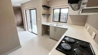 Spacious Modern Studio Cottage - Durban North