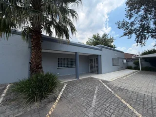 Prime Office/Studio to Let - 218 Corlett Drive, Bramley, Johannesburg