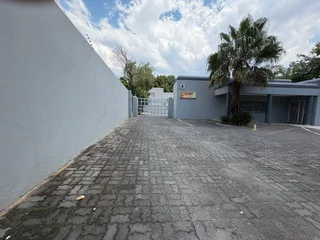 Prime Office/Studio to Let - 218 Corlett Drive, Bramley, Johannesburg