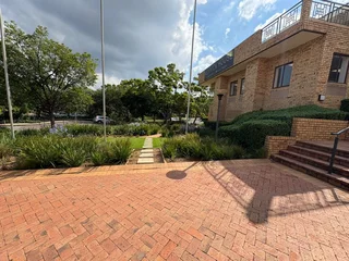 Prime First Floor Office Space to Let - Kernick House, Waterfall Office Park, Vorna Valley, Midrand