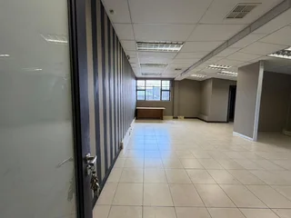 Prime Office/Studio to Let - 218 Corlett Drive, Bramley, Johannesburg