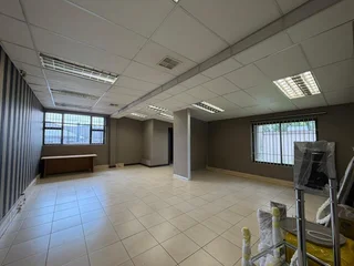 Prime Office/Studio to Let - 218 Corlett Drive, Bramley, Johannesburg