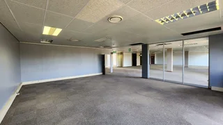 471 square meter Office to let in Centurion Central with main road access