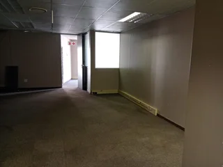 265 Square meter Office unit to let in Centurion central