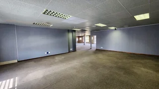 471 square meter Office to let in Centurion Central with main road access