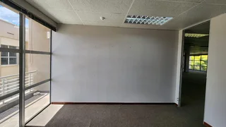 471 square meter Office to let in Centurion Central with main road access