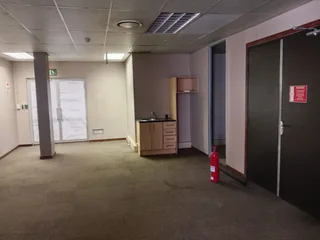 265 Square meter Office unit to let in Centurion central