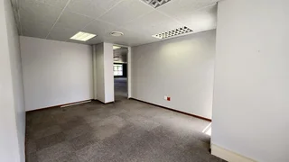 471 square meter Office to let in Centurion Central with main road access