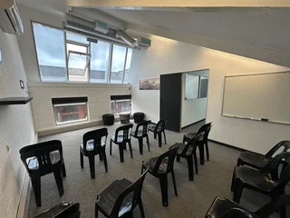 301m² Secure Office To Let in Observatory within a secure Business Park